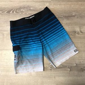 BILLABONG RECYCLER ALL DAY / PRO SHORTS